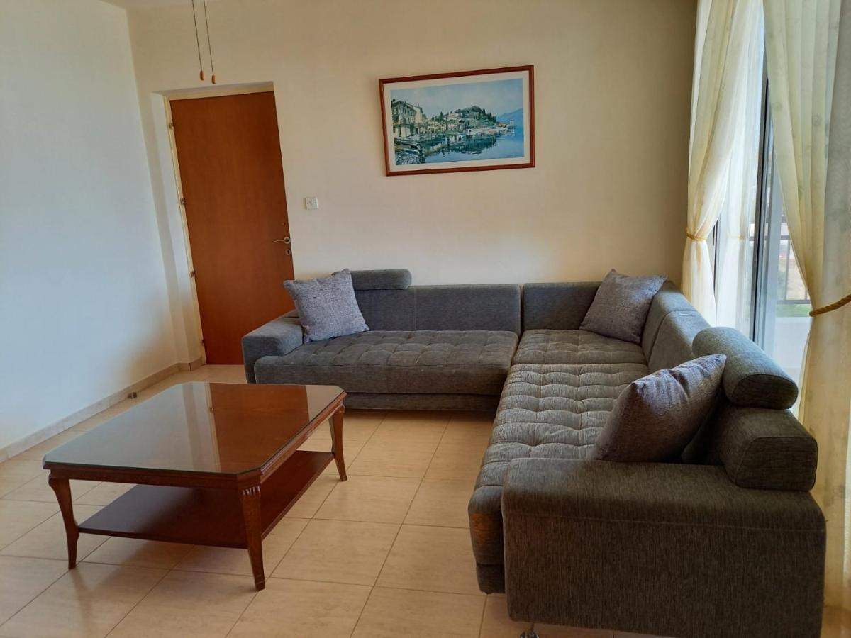 Kyriakos Court Hotell Paphos Exteriör bild