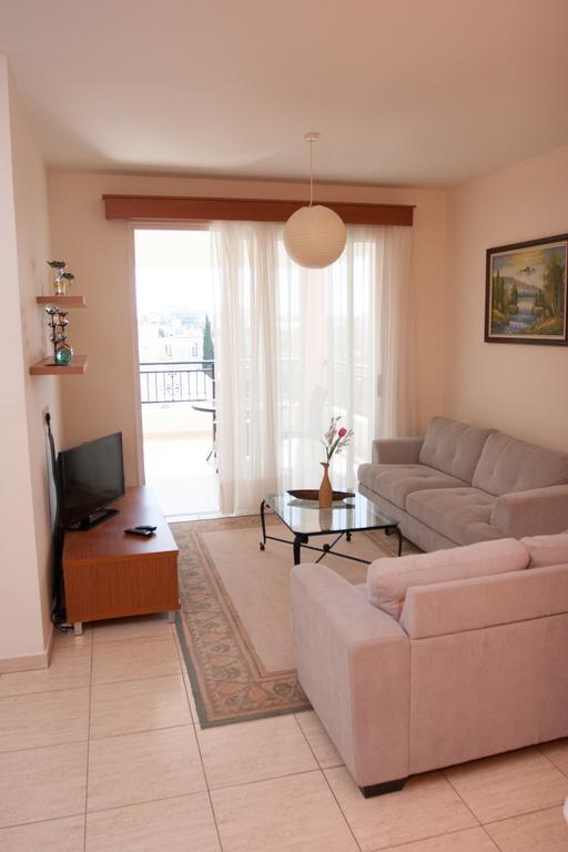 Kyriakos Court Hotell Paphos Rum bild